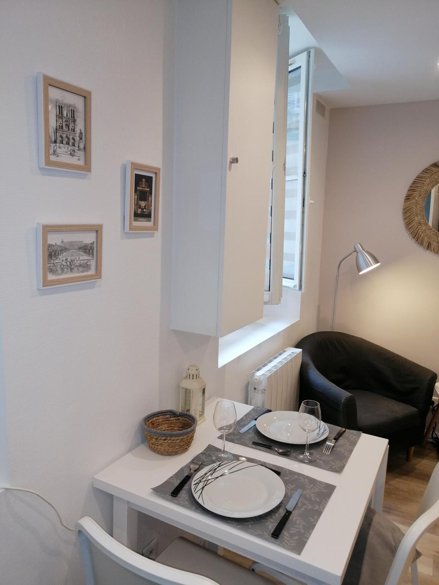 Le Vauban, Charmant Studio 5 Minutes Du Chateau Versailles Eksteriør billede